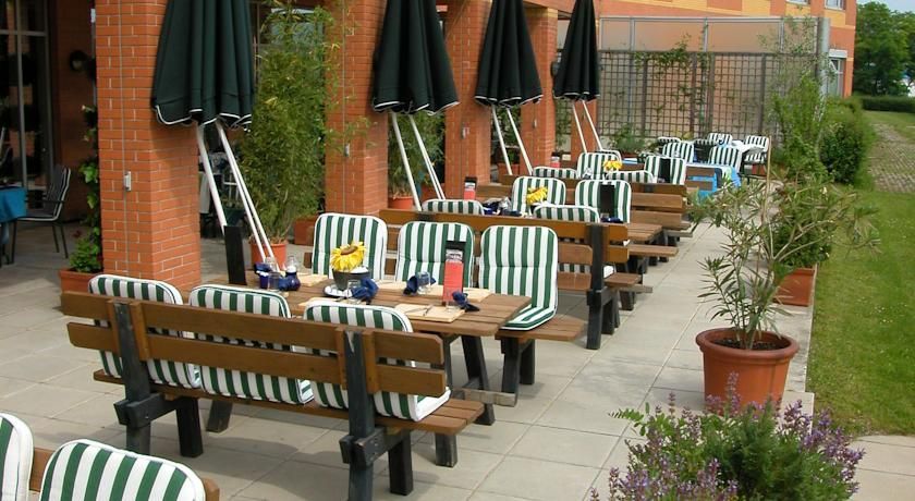 Hilton Garden South 4* Vienne
